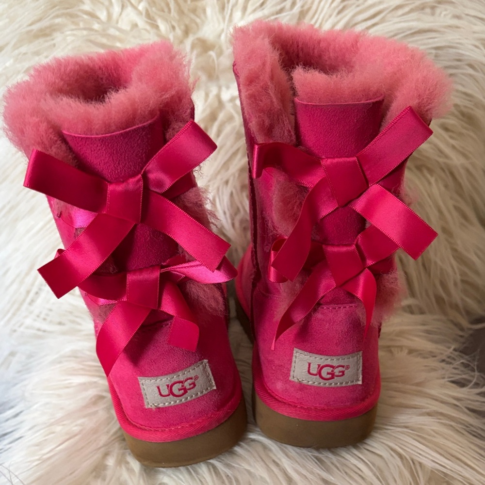 UGG Bailey Bow Pink